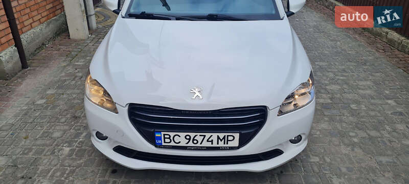 Седан Peugeot 301 2013 в Львові
