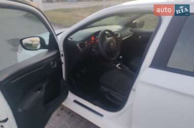 Седан Peugeot 301 2016 в 