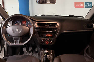 Седан Peugeot 301 2016 в 