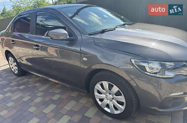 Седан Peugeot 301 2018 в Киеве