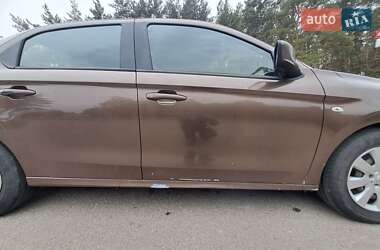 Седан Peugeot 301 2016 в 
