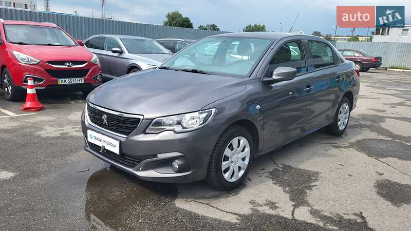 Peugeot 301 2021