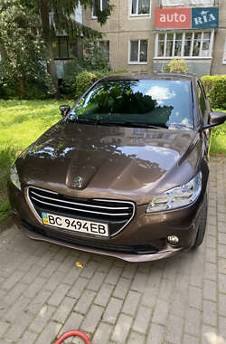 Седан Peugeot 301 2013 в Львові