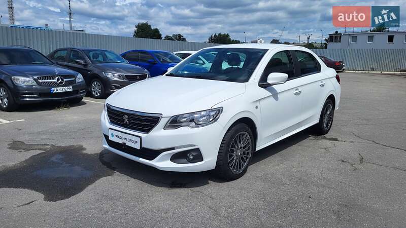 Peugeot 301 2021
