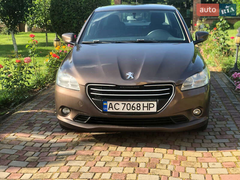 Peugeot 301 2013