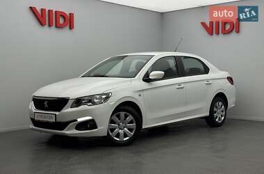 Седан Peugeot 301 2021 в Киеве