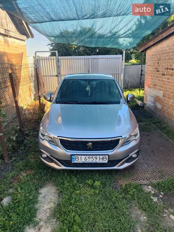 Седан Peugeot 301 2021 в Полтаві
