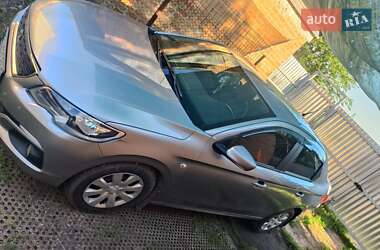 Седан Peugeot 301 2021 в Полтаві