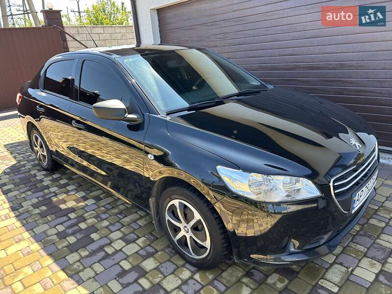 Седан Peugeot 301 2016 в Запоріжжі