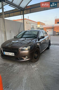 Седан Peugeot 301 2013 в Харькове
