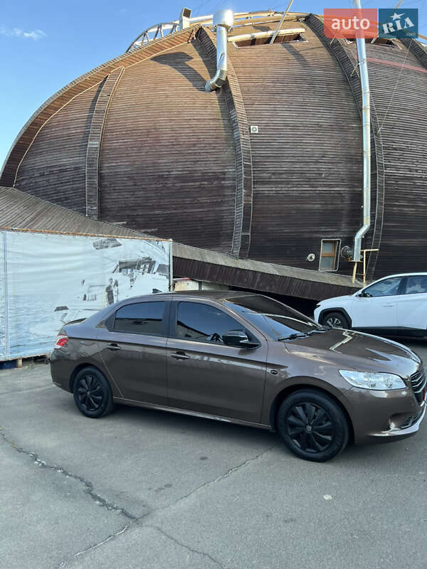 Седан Peugeot 301 2016 в Одессе