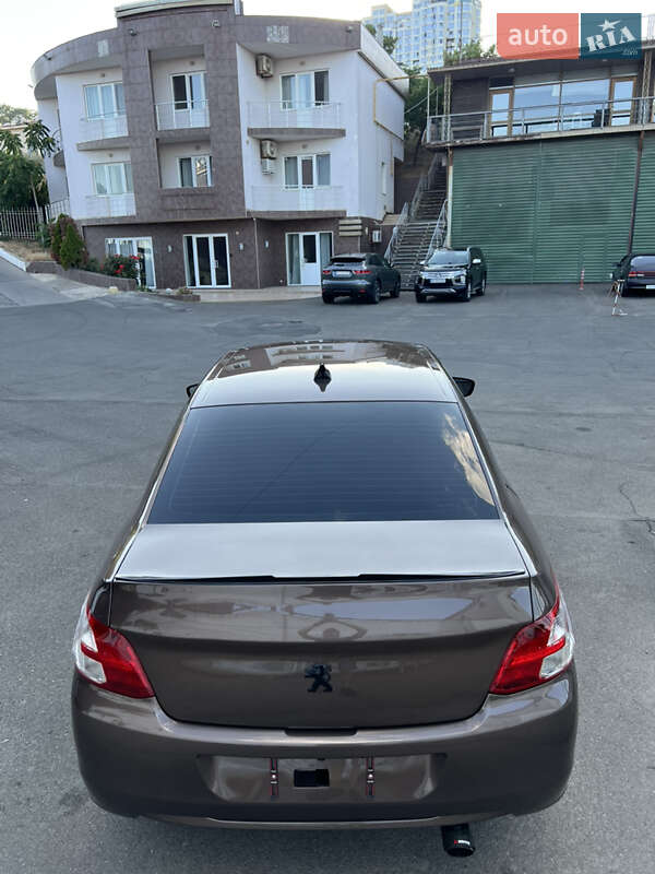 Седан Peugeot 301 2016 в Одессе