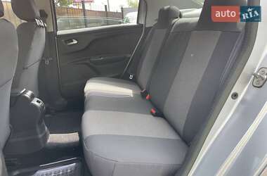 Седан Peugeot 301 2013 в 