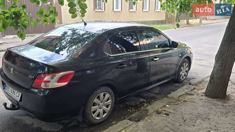 Седан Peugeot 301 2017 в Кропивницькому