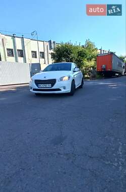 Седан Peugeot 301 2013 в Львові