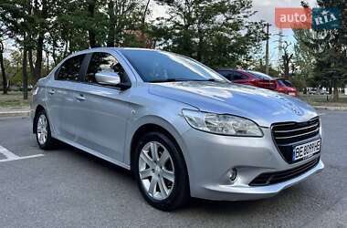 Седан Peugeot 301 2013 в Києві