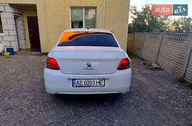 Седан Peugeot 301 2013 в Дніпрі
