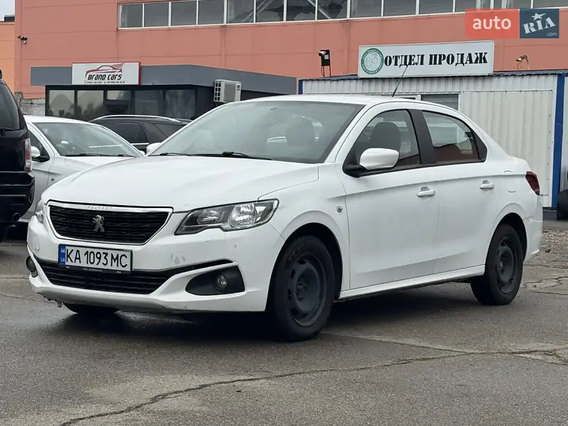 Peugeot 301