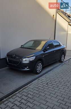 Седан Peugeot 301 2016 в Ивано-Франковске