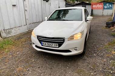 Седан Peugeot 301 2016 в Києві
