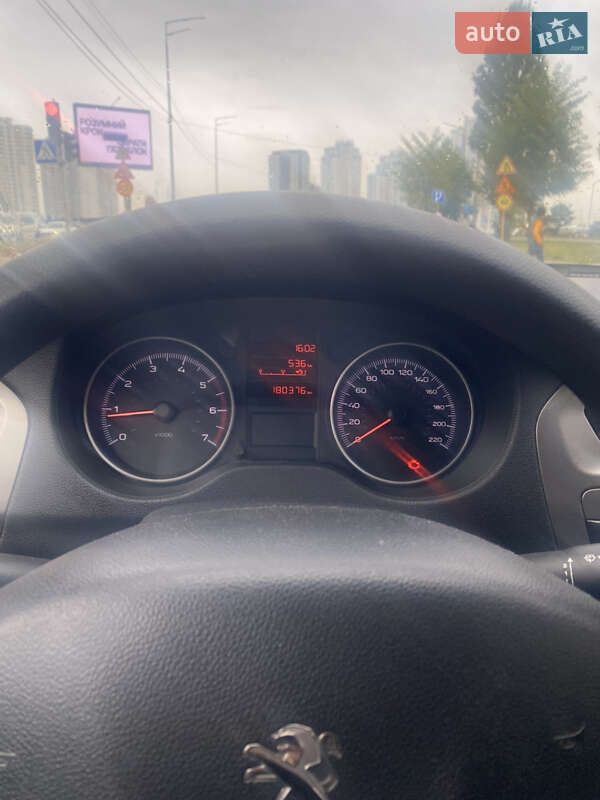 Седан Peugeot 301 2018 в Киеве фото 17 Седан Peugeot 301 2018 в Киеве