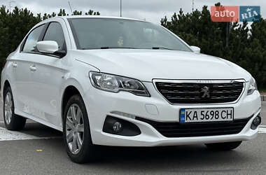 Седан Peugeot 301 2021 в Киеве