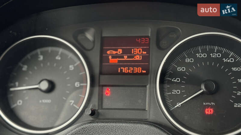 Седан Peugeot 301 2018 в Києві