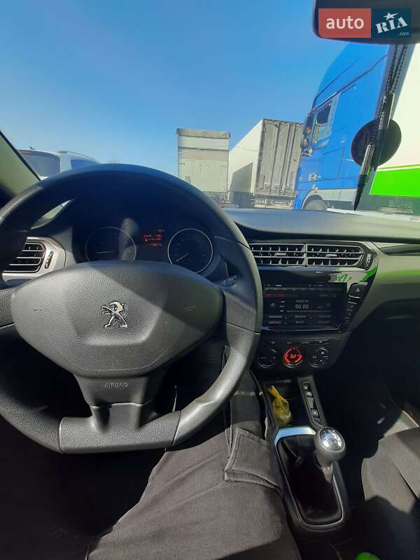 Седан Peugeot 301 2017 в Киеве фото 3 Седан Peugeot 301 2017 в Киеве