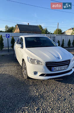 Седан Peugeot 301 2013 в Луцке