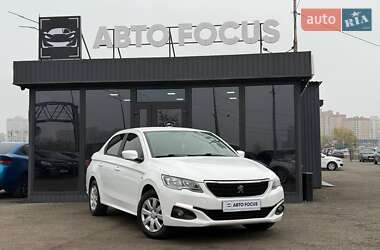 Седан Peugeot 301 2018 в Києві