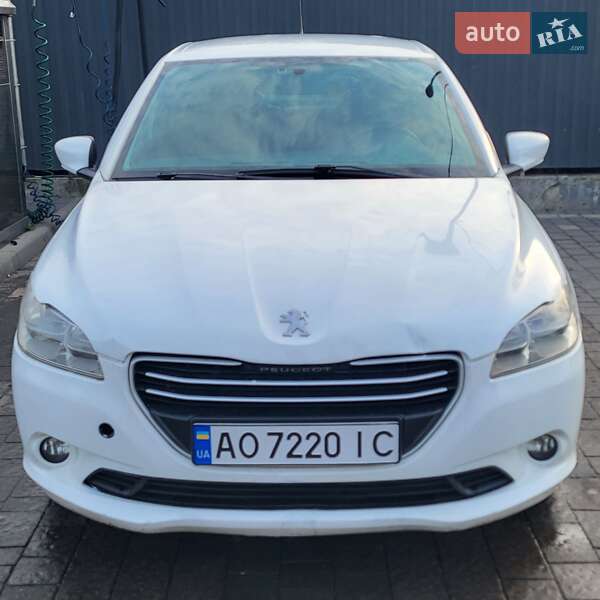 Peugeot 301 2013