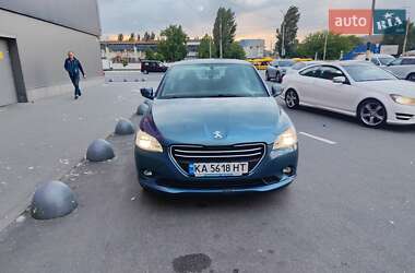 Седан Peugeot 301 2015 в Киеве