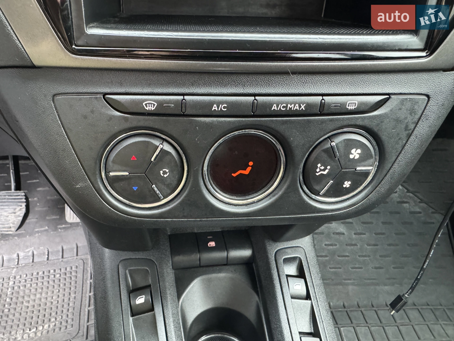 2017 Peugeot 301 - мініатюра 5