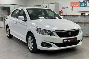 Седан Peugeot 301 2021 в Киеве