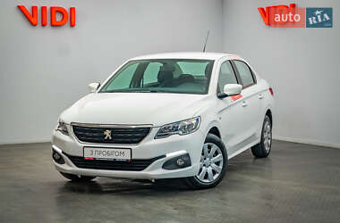 Седан Peugeot 301 2020 в Киеве