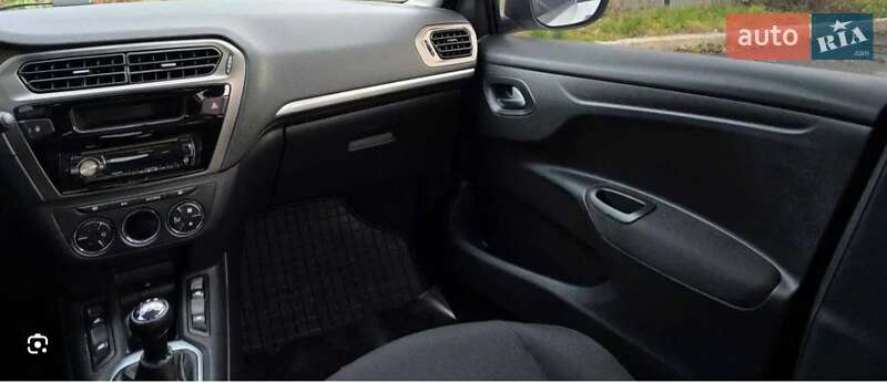 Седан Peugeot 301 2019 в Днепре