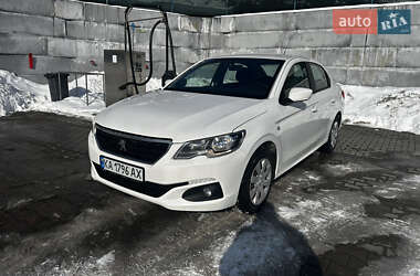 Седан Peugeot 301 2020 в Киеве