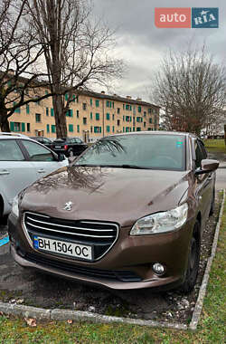 Седан Peugeot 301 2013 в Одесі