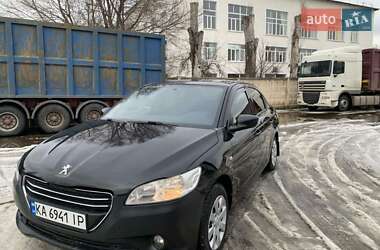 Седан Peugeot 301 2016 в Києві