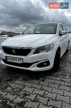 Седан Peugeot 301 2017 в Києві