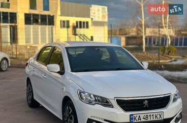 Седан Peugeot 301 2018 в Києві