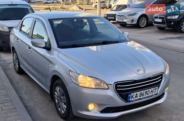 Седан Peugeot 301 2014 в Чернигове
