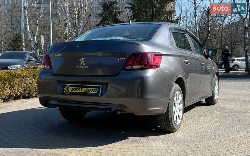 Седан Peugeot 301 2019 в Львове