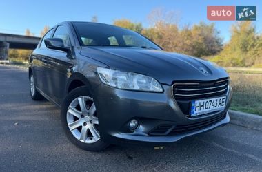 Седан Peugeot 301 2013 в Одессе
