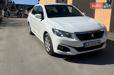 Седан Peugeot 301 2017 в Кам'янець-Подільському