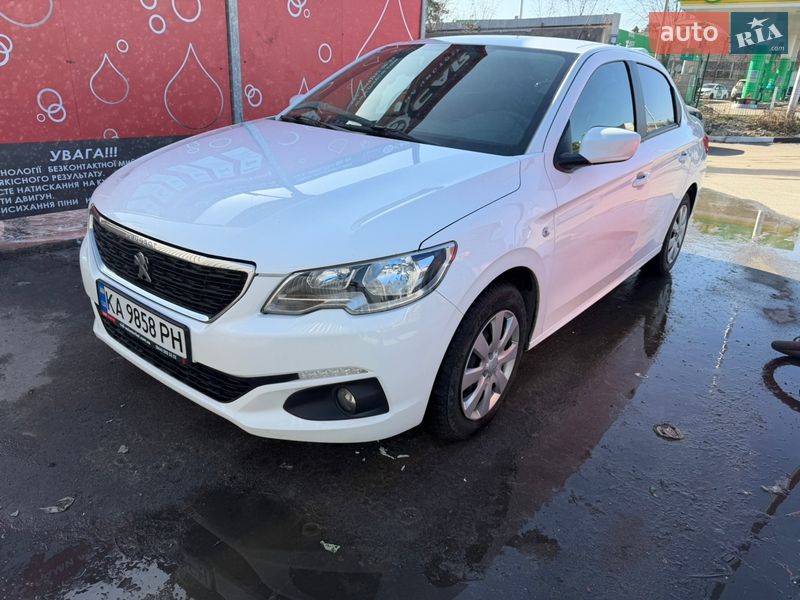 Peugeot 301 2021
