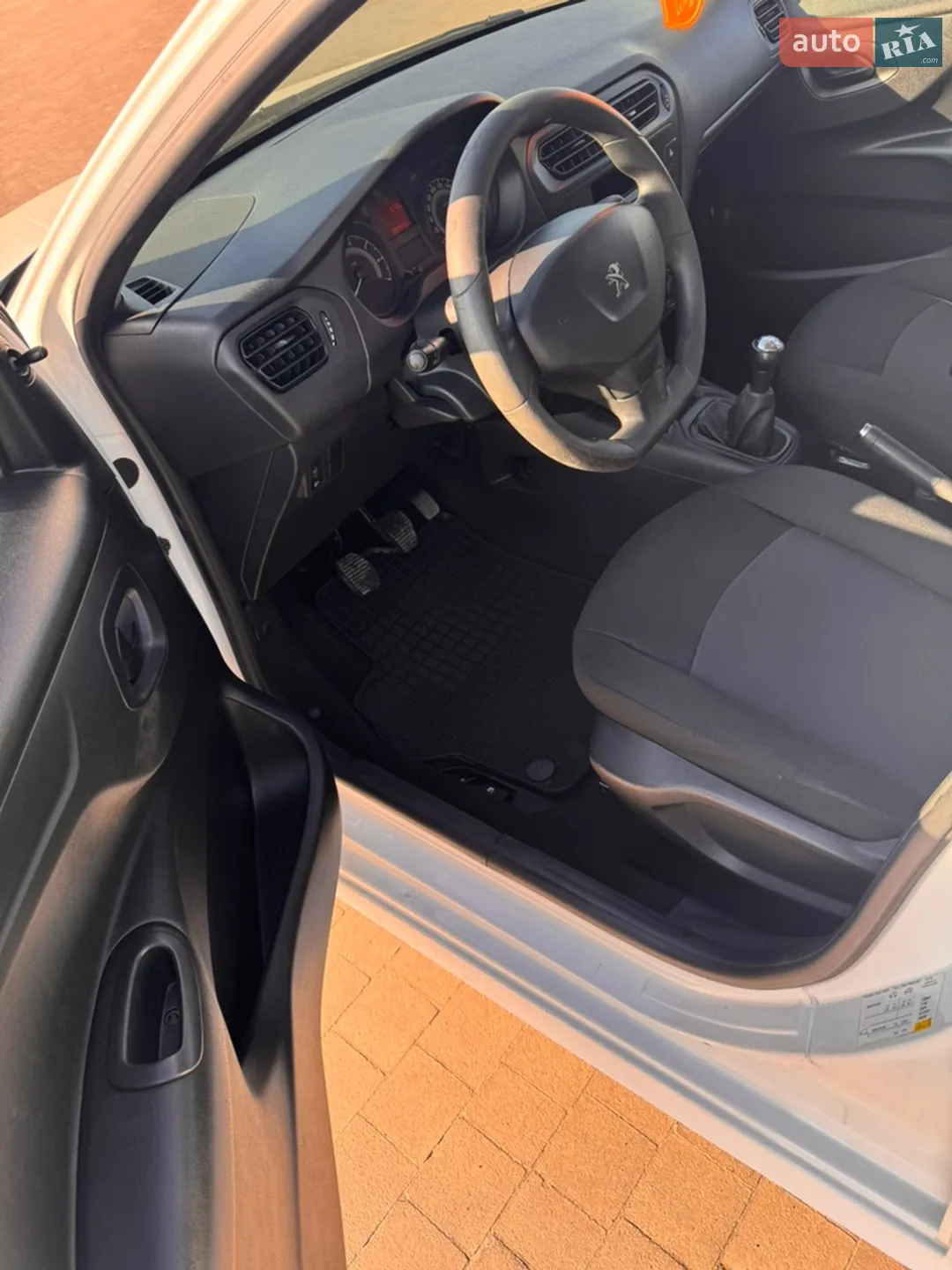 2013 Peugeot 301 - мініатюра 8