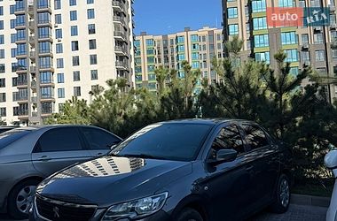 Седан Peugeot 301 2020 в Буче