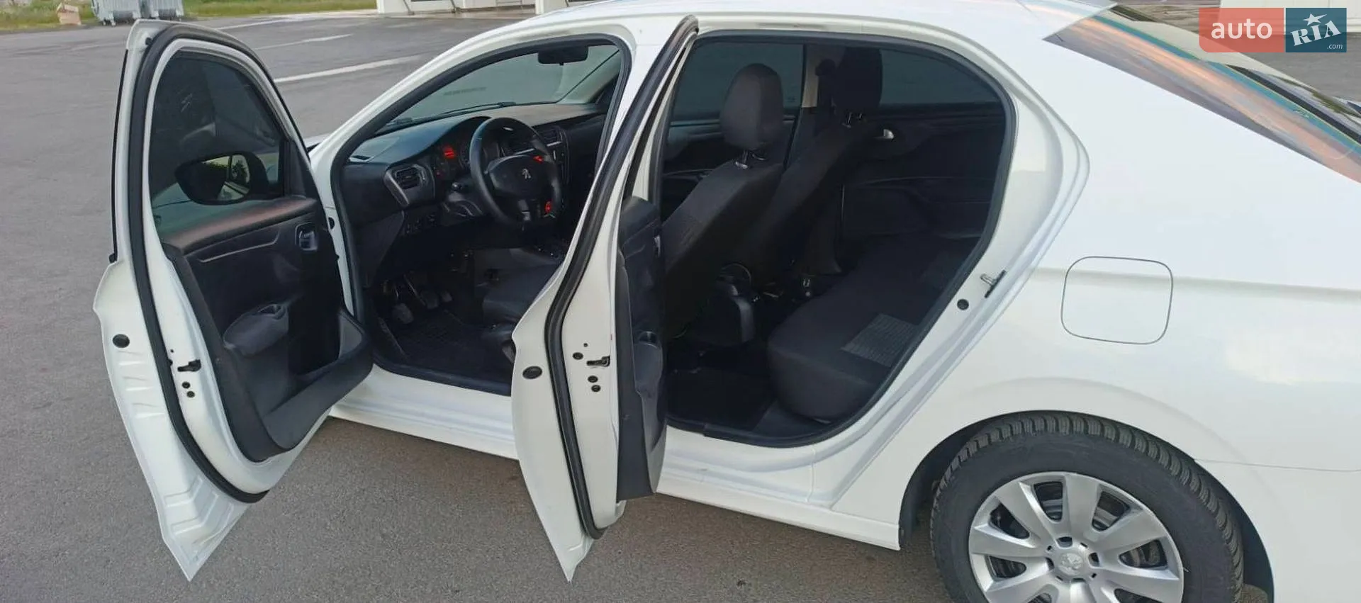 2017 Peugeot 301 - мініатюра 8