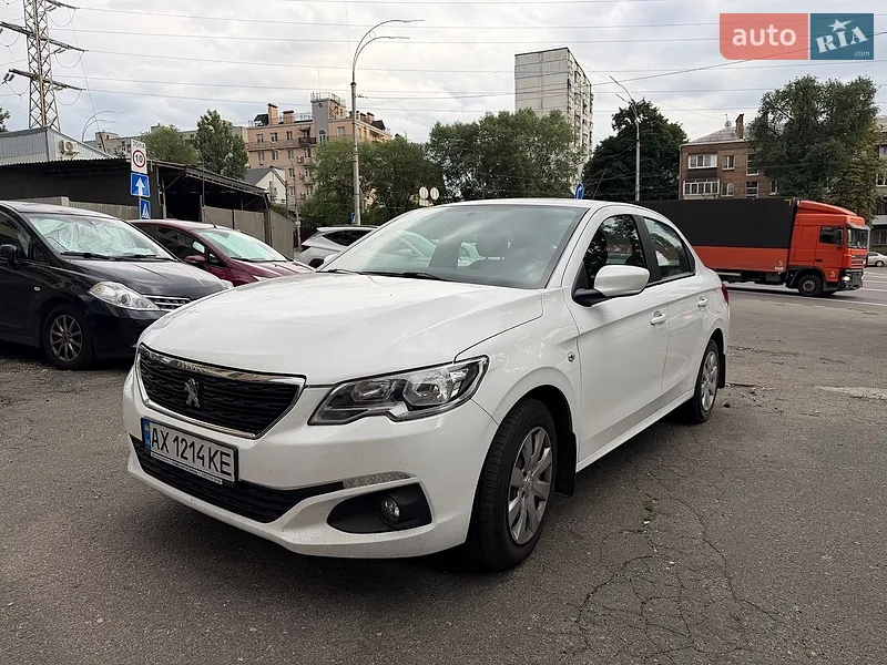 Peugeot 301